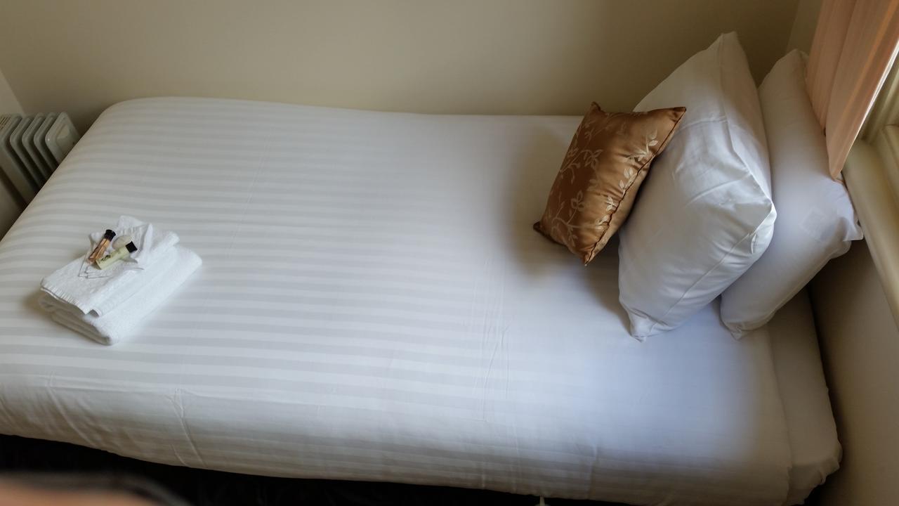 The Empire Hotel เดโลเรน ภายนอก รูปภาพ