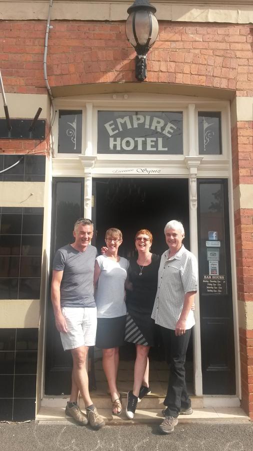 The Empire Hotel เดโลเรน ภายนอก รูปภาพ